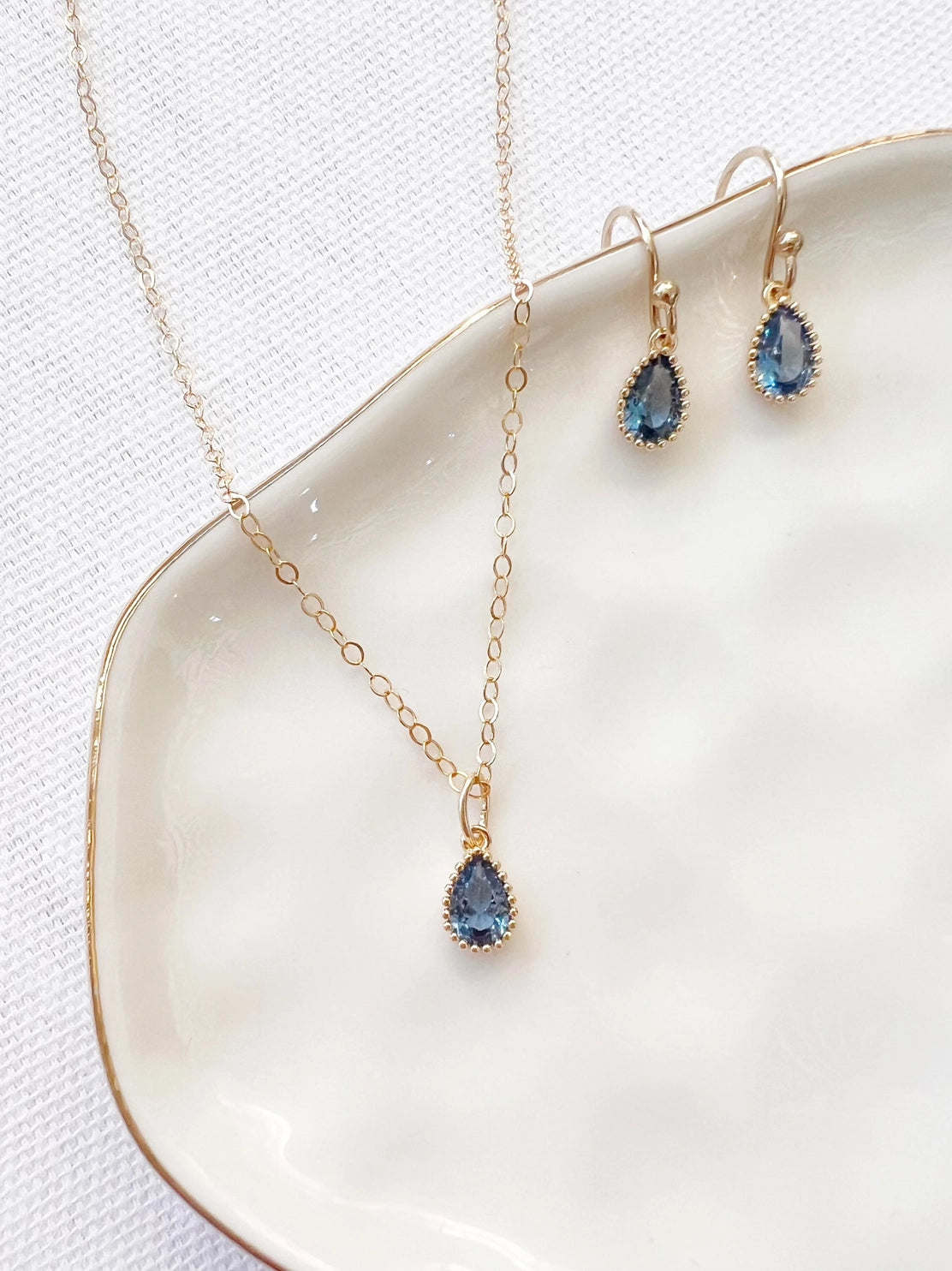 Rain Petite Cz Necklace