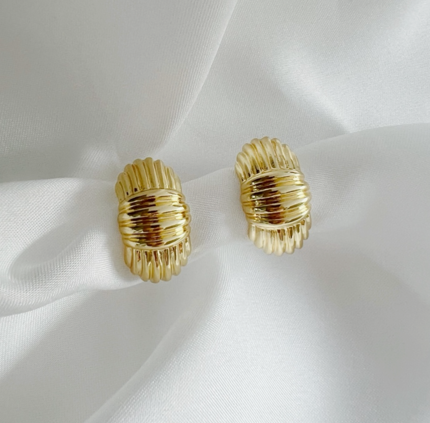 Maddison Textured Hoops Earrings Gold Filled
