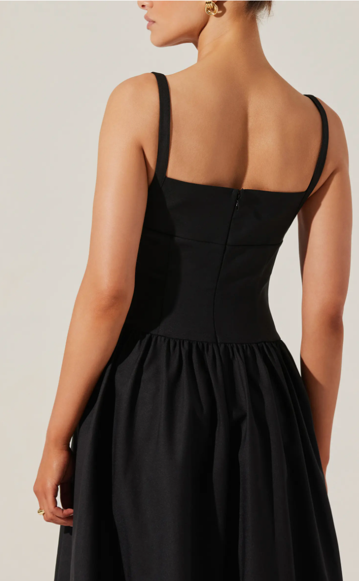 Jevi Sleeveless Bubble Midi Dress