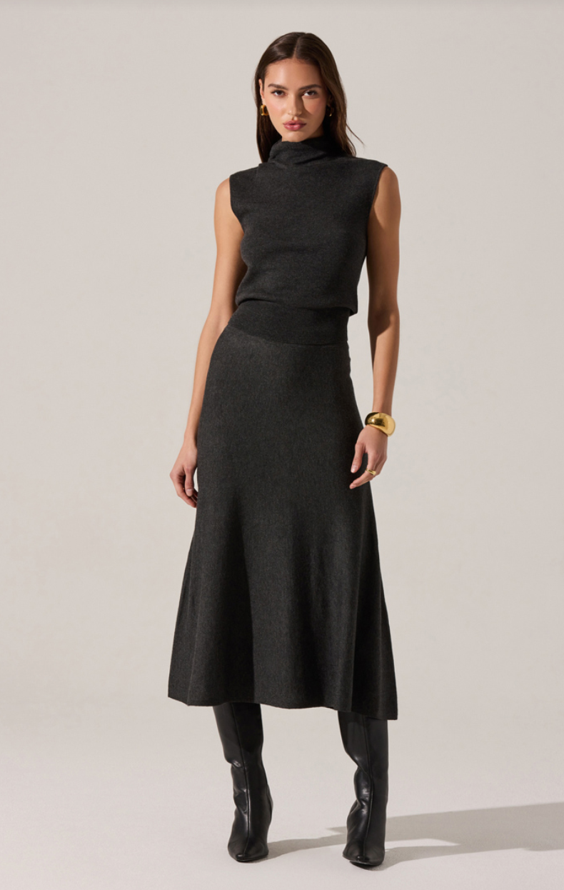 Deora Sleeveless Mock Neck Sweater