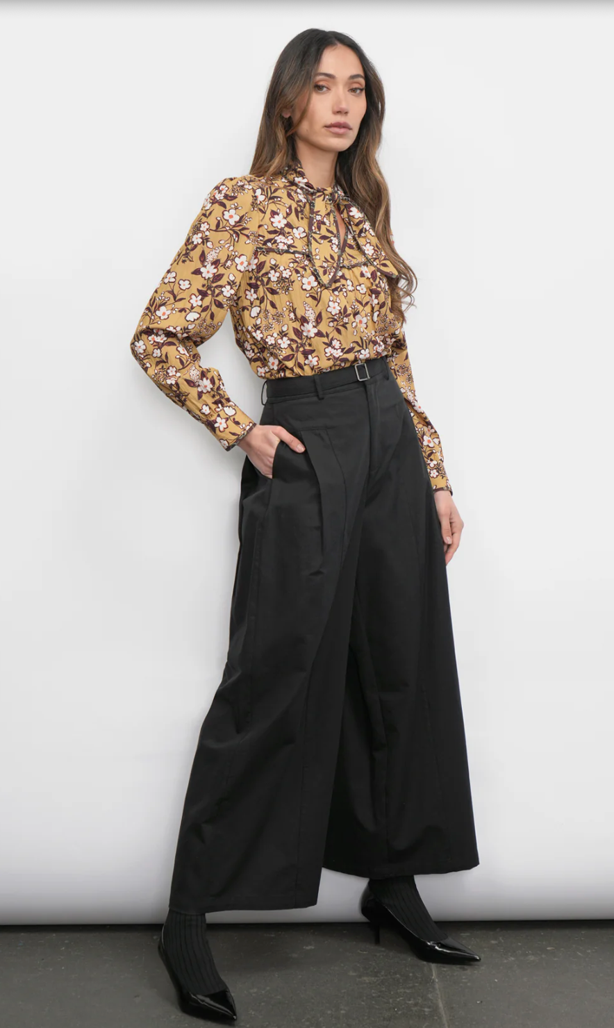 Rowan Tie Neck Blouse