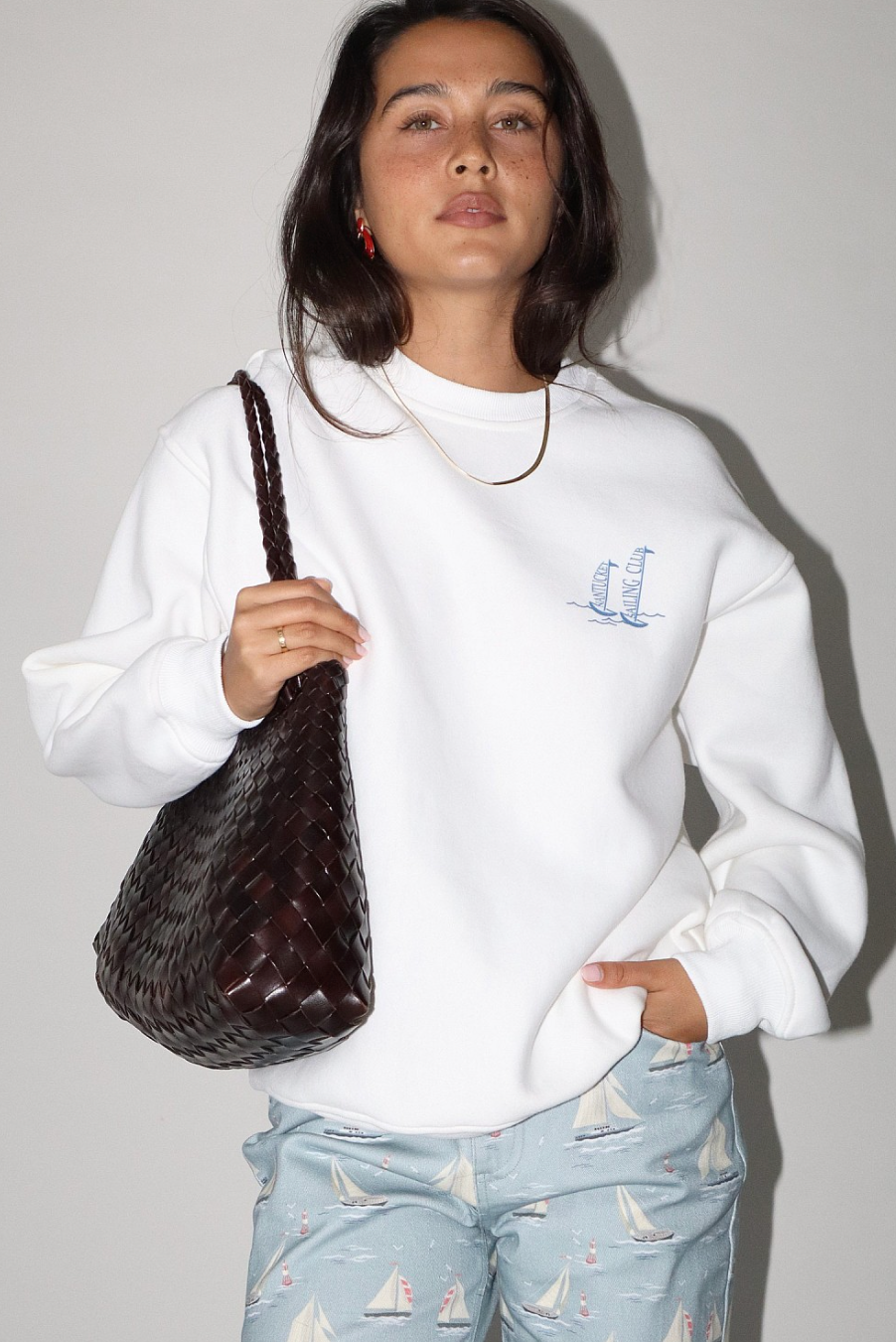 NANTUCKET SAILING CLUB GRAPHIC SWEATSHIRT