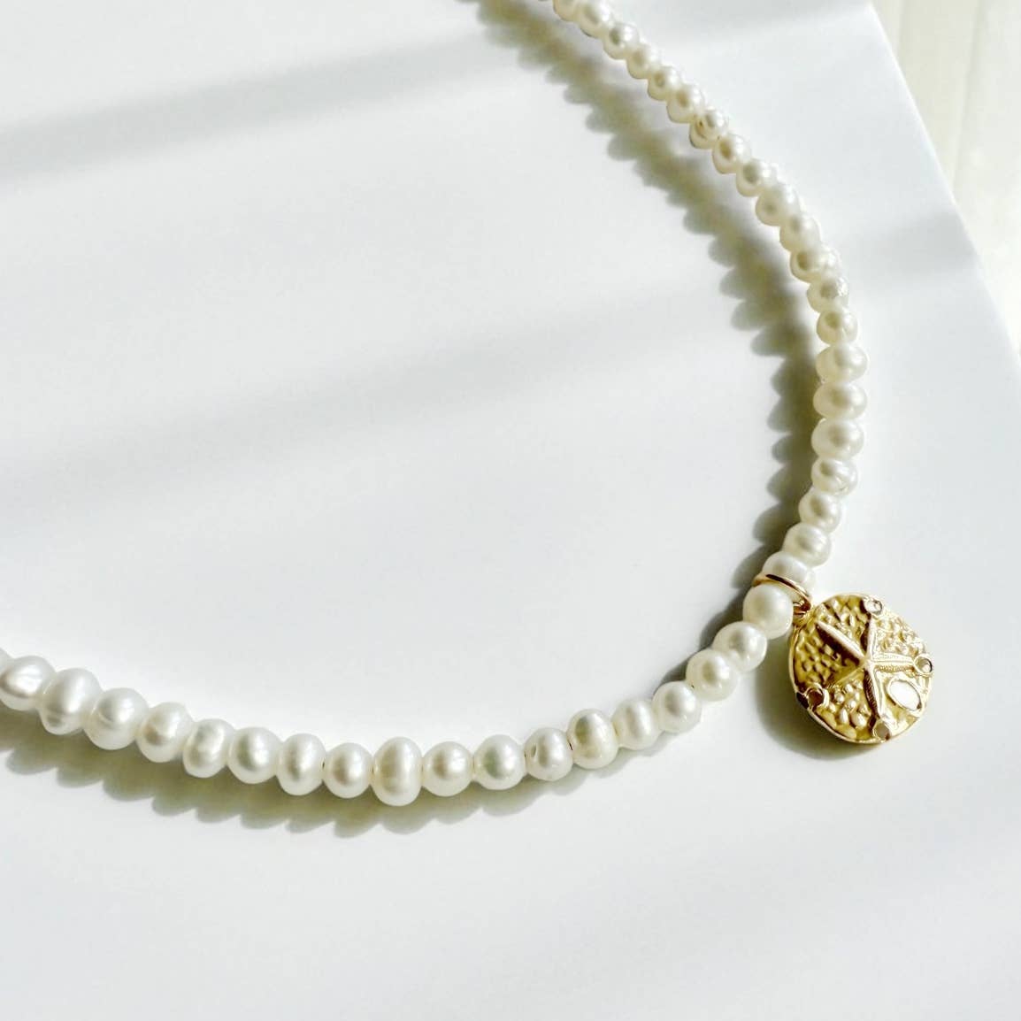Crest Freshwater Pearl Beaded Necklace Gold Filled