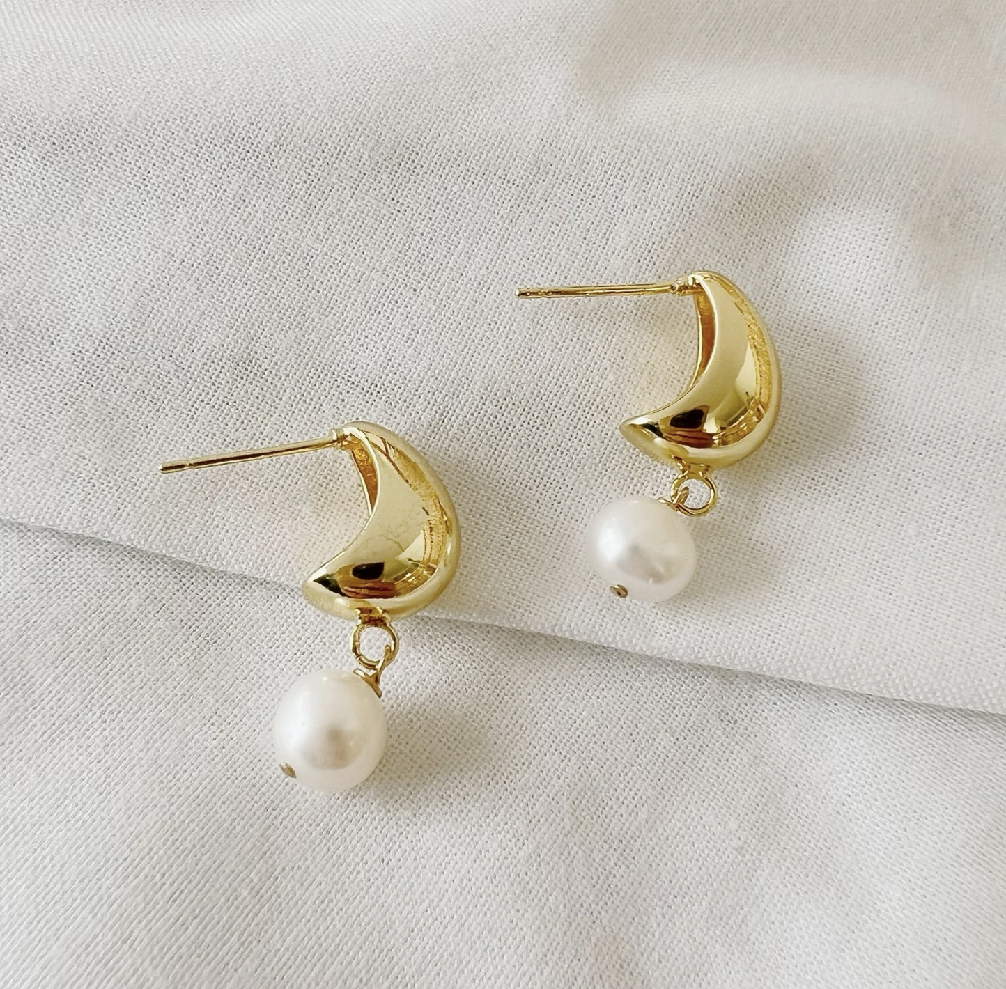 Kira Freshwater Pearl Dome Studs Earrings Gold Filled