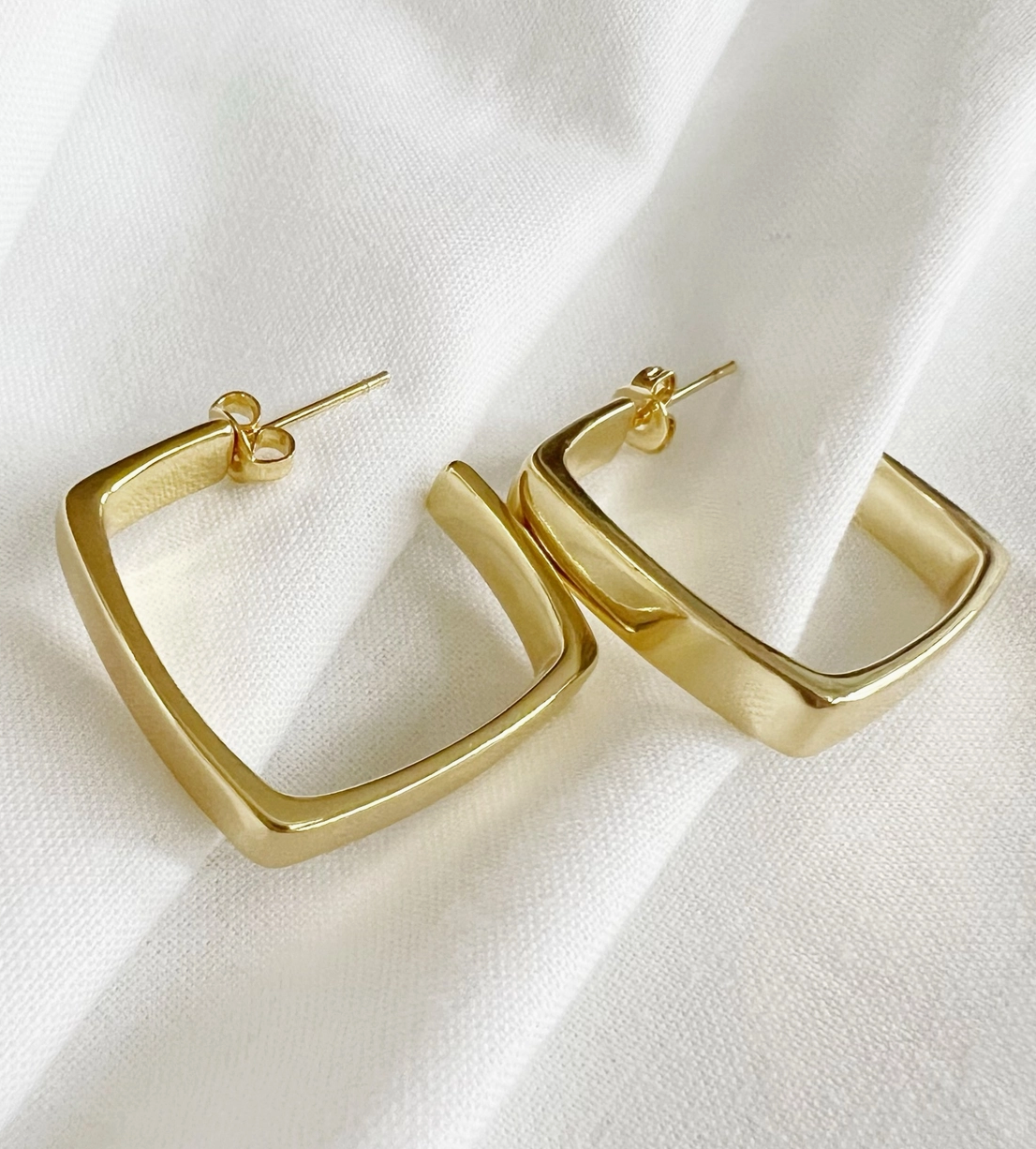 Aries Geometric Square Gold Filled Hoops Earrings