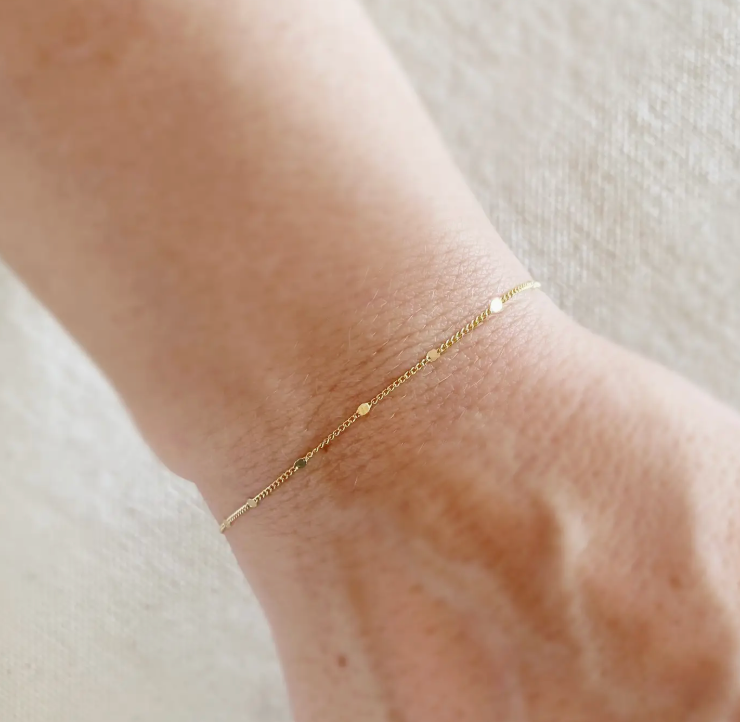 18k Gold Filled 1mm Curb Bracelet with Pressed Details