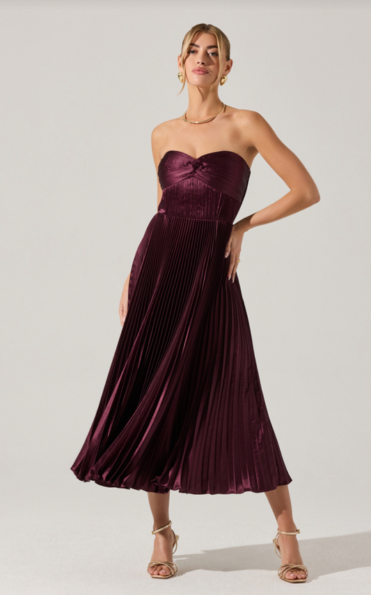 Ascella Sweetheart Pleated Midi Dress