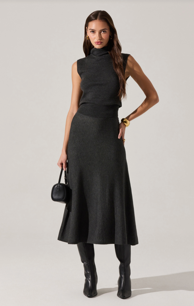 Deora Sleeveless Mock Neck Sweater