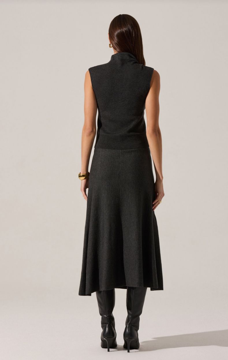 Deora Sleeveless Mock Neck Sweater