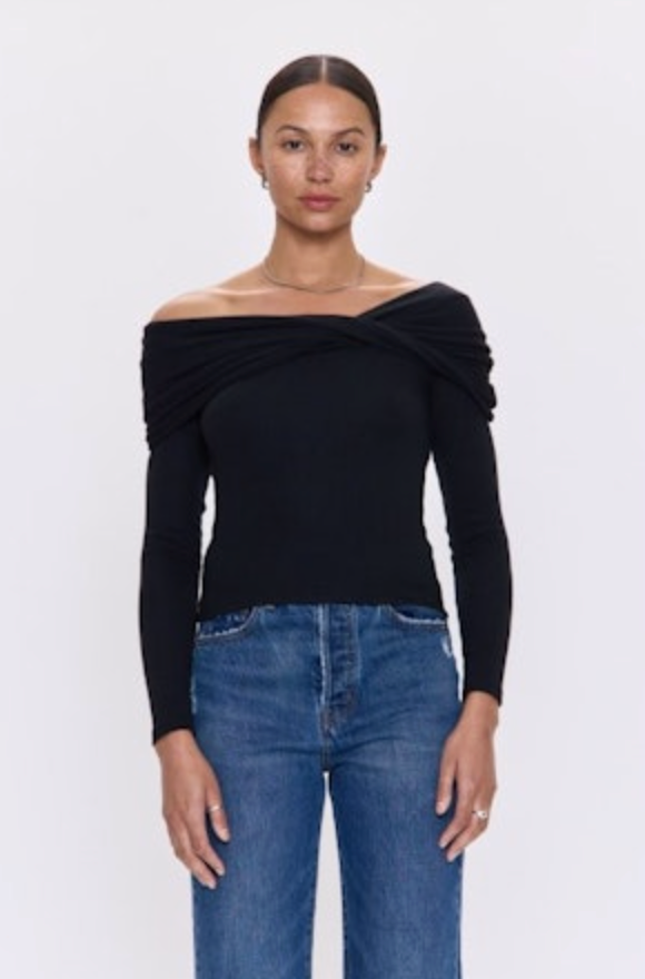 LYRA OFF SHOULDER TOP