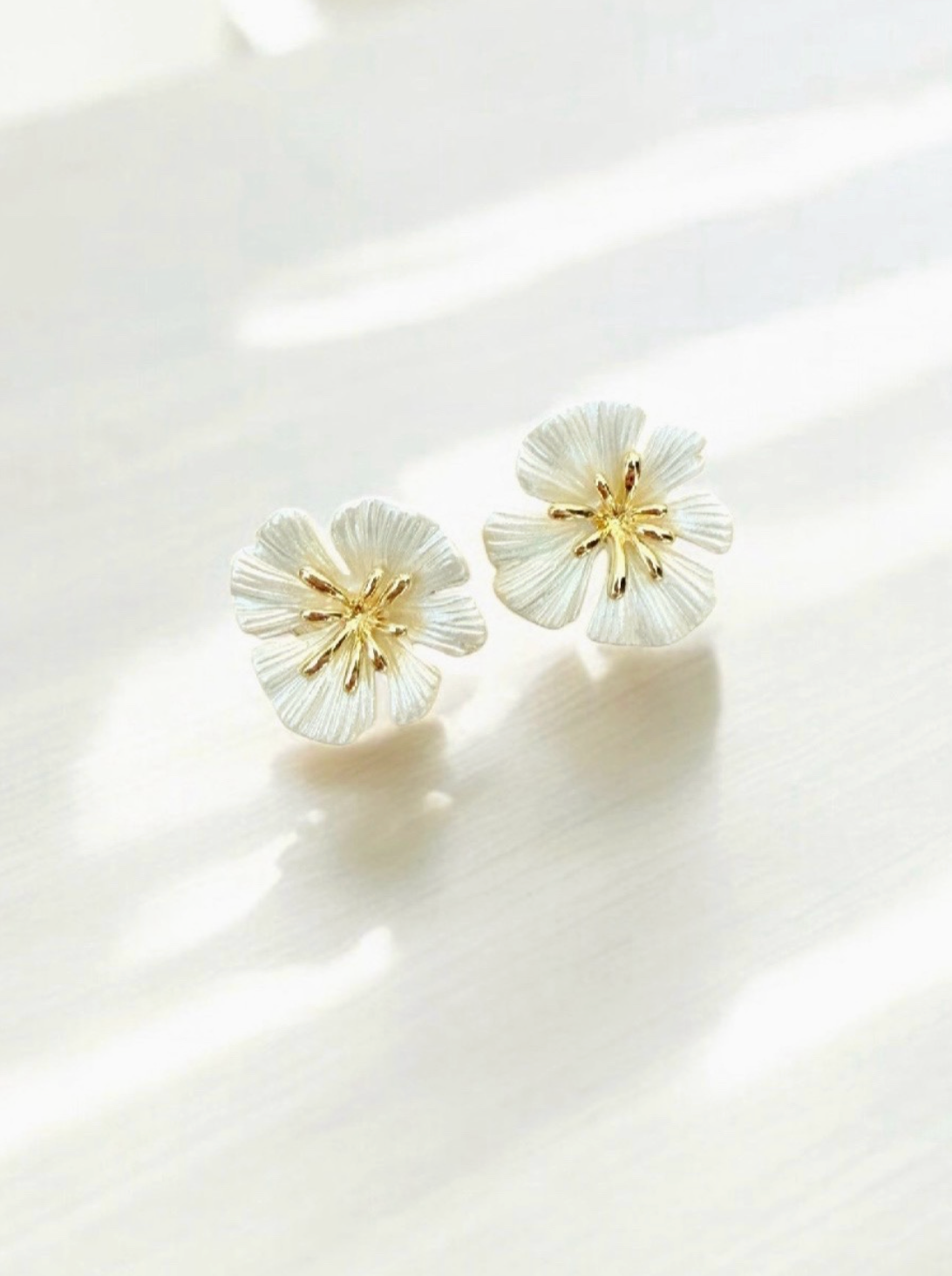 Tropics Beachy Flower Shell Earrings Gold Filled