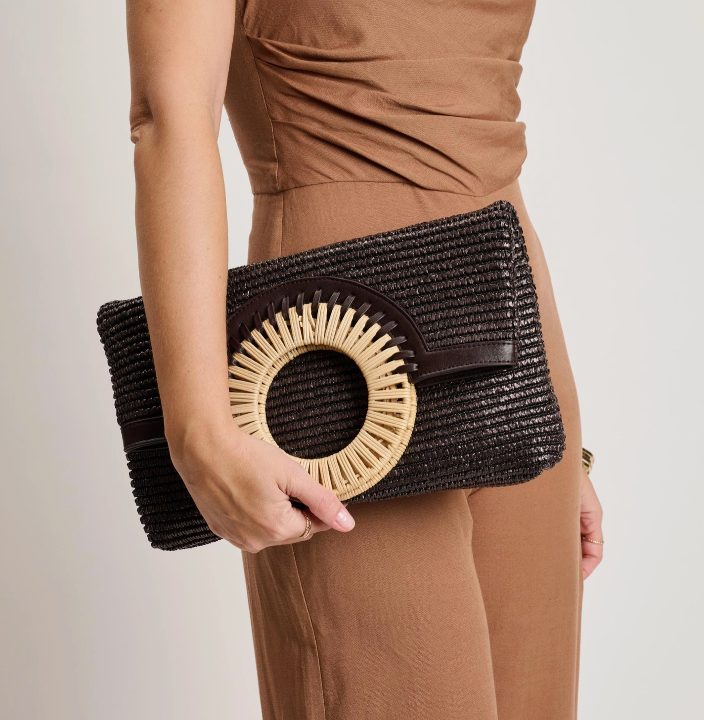 Tessa Crossbody - Chocolate