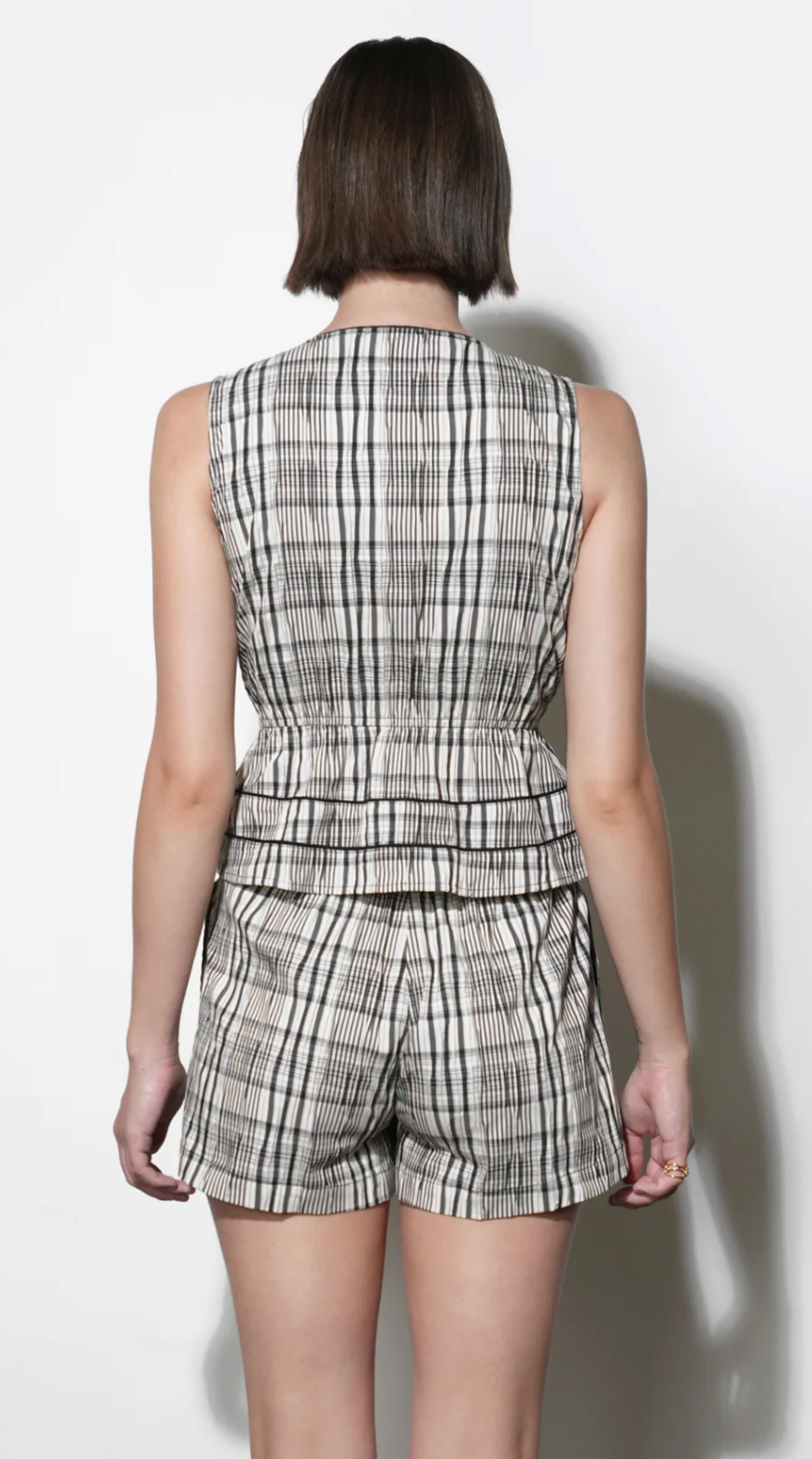 Evelyn Sleeveless Neck Drawstring Top