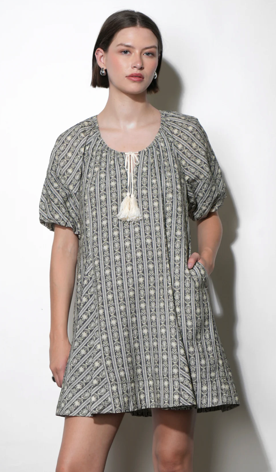 Elena Stripe Pattern Bubble Sleeve Popover Dress