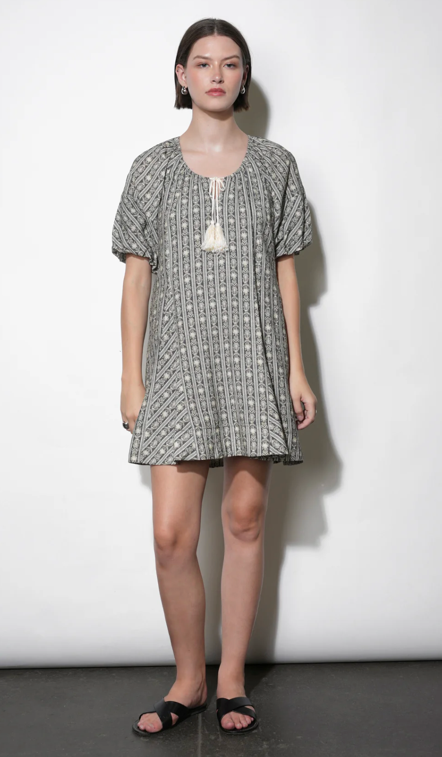Elena Stripe Pattern Bubble Sleeve Popover Dress